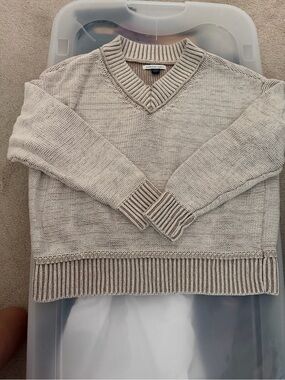 Women’s V-Neck Cotton Blend Sweater - Beige/Cream